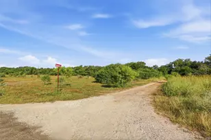 9880 Dix Rd, Kingsbury, TX 78638 - Photo 3