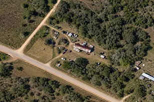 9880 Dix Rd, Kingsbury, TX 78638 - Photo 3