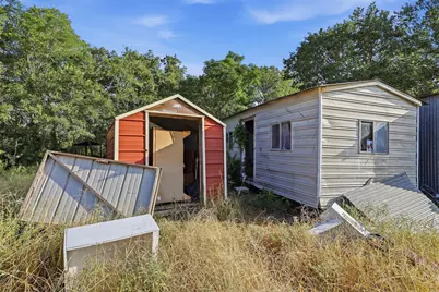 9880 Dix Road, Kingsbury, TX 78638 - Photo 27