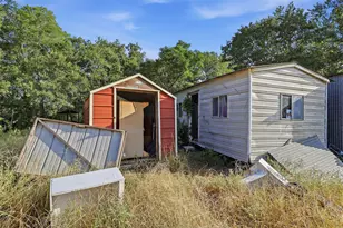 9880 Dix Rd, Kingsbury, TX 78638 - Photo 27