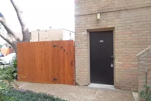 4633 Wild Indigo St, Houston, TX 77027 - Photo 3