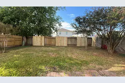 6411 Halstead Meadows Cir, Houston, TX 77086 - Photo 33
