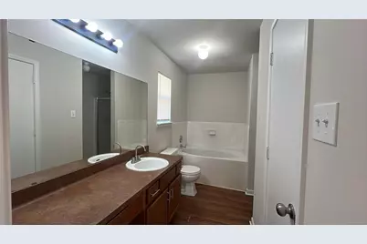 6411 Halstead Meadows Cir, Houston, TX 77086 - Photo 21