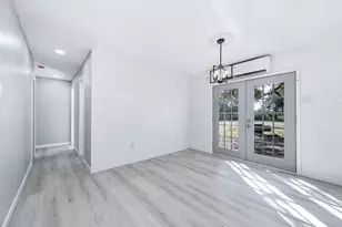 2227 County Rd 737, Alvin, TX 77511 - Photo 15