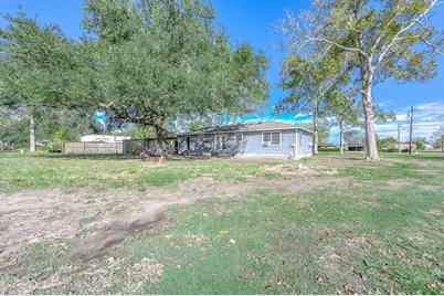 2227 County Road 737, Alvin, TX 77511 - Photo 23