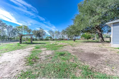2227 County Road 737, Alvin, TX 77511 - Photo 21