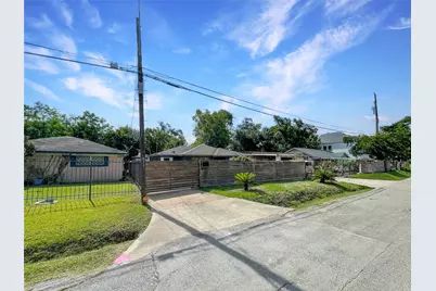 6811 Saint Augustine Street, Houston, TX 77021 - Photo 17