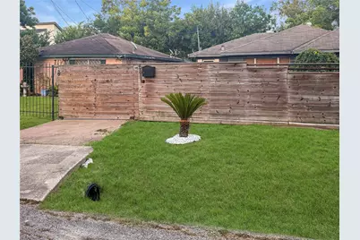 6811 Saint Augustine Street, Houston, TX 77021 - Photo 23