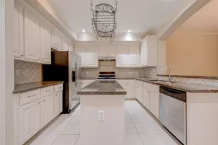 13607 Brookbluff, Houston, TX 77077 - Photo 19