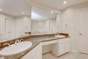 13607 Brookbluff, Houston, TX 77077 - Photo 41