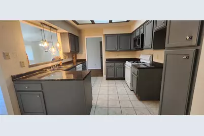 15215 Ensenada Drive, Houston, TX 77083 - Photo 5