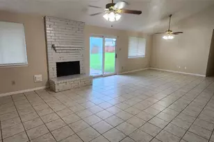 15215 Ensenada Dr, Houston, TX 77083 - Photo 3