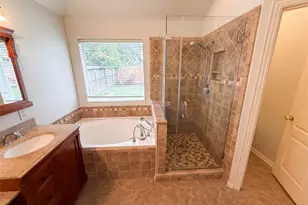 208 Green Cedar Dr, League City, TX 77573 - Photo 15