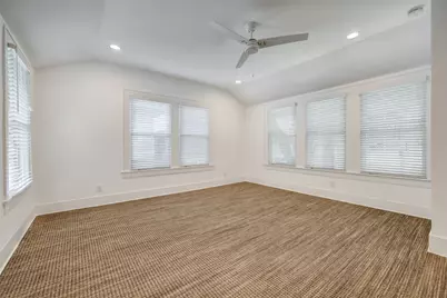 303 W Clay #1, Houston, TX 77019 - Photo 15