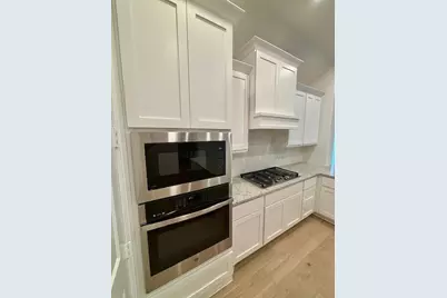 14910 Slough View Court, Magnolia, TX 77354 - Photo 13