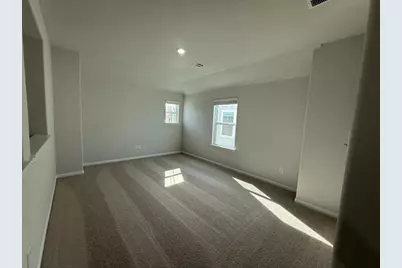 8123 Burnt Orchid Drive, Houston, TX 77016 - Photo 7