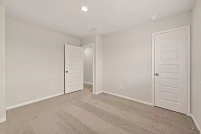 8123 Burnt Orchid Drive, Houston, TX 77016 - Photo 23