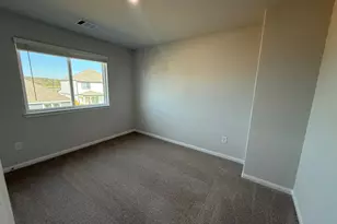 8123 Burnt Orchid Dr, Houston, TX 77016 - Photo 9