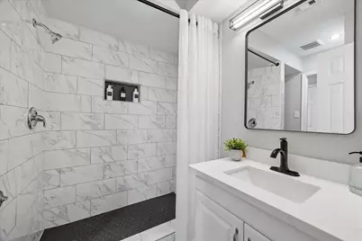 197 W Tri Oaks Lane #197, Houston, TX 77043 - Photo 15