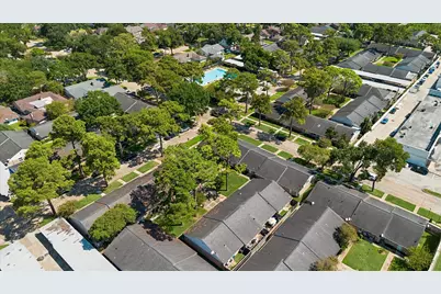 197 W Tri Oaks Lane #197, Houston, TX 77043 - Photo 23
