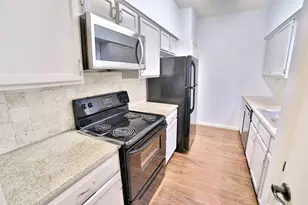 486 S Wilcrest Dr, Houston, TX 77042 - Photo 7