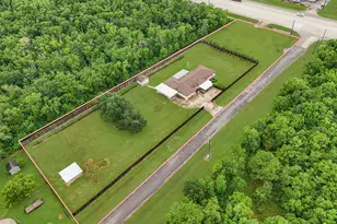 7315 Pine St, Manvel, TX 77578 - Photo 1