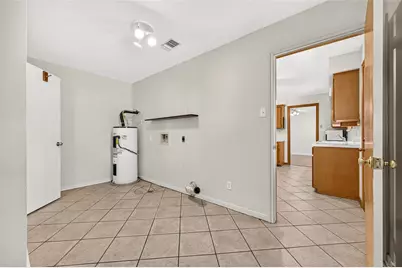 1112 Knox Lane, Wharton, TX 77488 - Photo 15