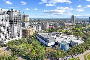 1515 Vermont St, Houston, TX 77006 - Photo 11