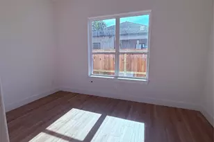 824 Mabel St, Richmond, TX 77469 - Photo 5