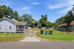 6803 Donlen St, Houston, TX 77022 - Photo 21