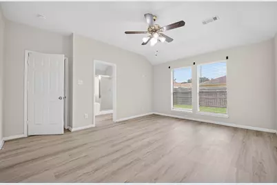 4915 Lochman Lane, Pearland, TX 77584 - Photo 19
