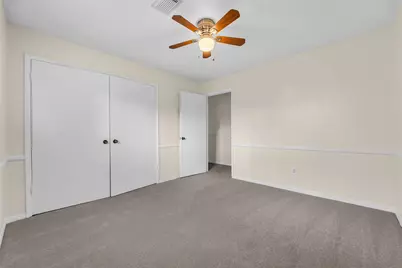 8043 Zimmermann Drive, Houston, TX 77088 - Photo 39