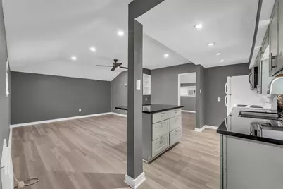 8043 Zimmermann Drive, Houston, TX 77088 - Photo 49