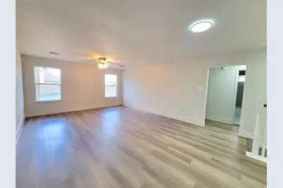 12014 Natural Bridges Lane, Sugar Land, TX 77498 - Photo 19