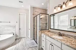 2341 Shallow Creek Ln, Friendswood, TX 77546 - Photo 17