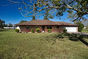 1184 County Rd 348, Brazoria, TX 77422 - Photo 1
