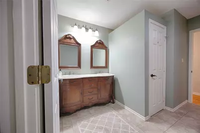 403 E 7th Street, Flatonia, TX 78941 - Photo 25