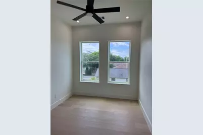 1004 E 32nd Street, Houston, TX 77022 - Photo 33