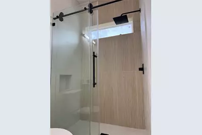 1004 E 32nd Street, Houston, TX 77022 - Photo 35