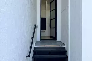 1004 E 32nd St, Houston, TX 77022 - Photo 3