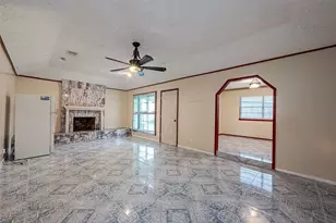 9318 Benning Dr, Houston, TX 77031 - Photo 19