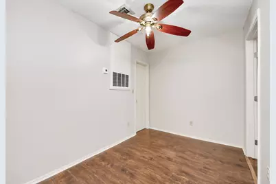 9447 Pagewood Lane #9447, Houston, TX 77063 - Photo 15