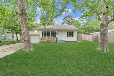 602 Bluebonnet Drive, La Marque, TX 77568 - Photo 7