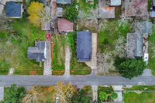 15 High St, Baytown, TX 77520 - Photo 3