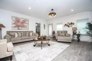 7723 Golden Rubia Ln, Rosharon, TX 77583 - Photo 13