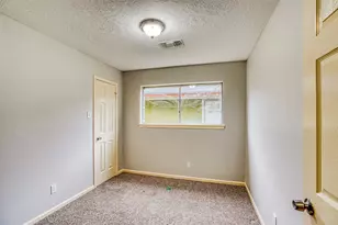 4419 Curly Oaks Dr, Houston, TX 77053 - Photo 13