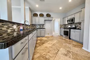 14302 Ardwell Dr, Sugar Land, TX 77498 - Photo 23