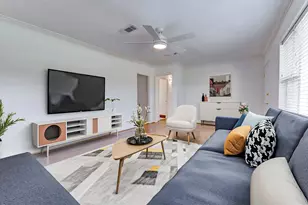 1806 Gardenia Dr, Houston, TX 77018 - Photo 3