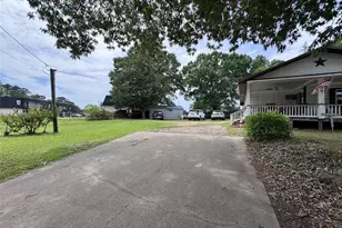 309 N Marsh Dr, Livingston, TX 77351 - Photo 17