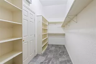 311 Oak Hollow Dr, League City, TX 77573 - Photo 23